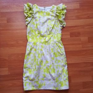 Beautiful mini dress. Geometric pattern